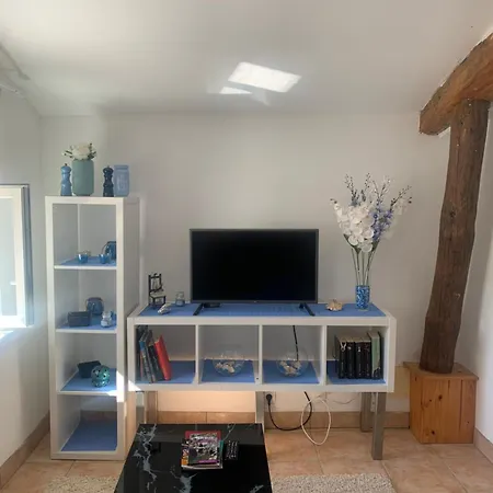 Le Bleu Des Toits Apartment Lodeve