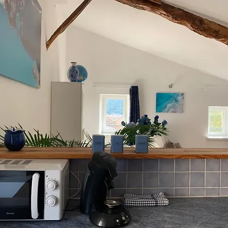 Le Bleu Des Toits * Lodève